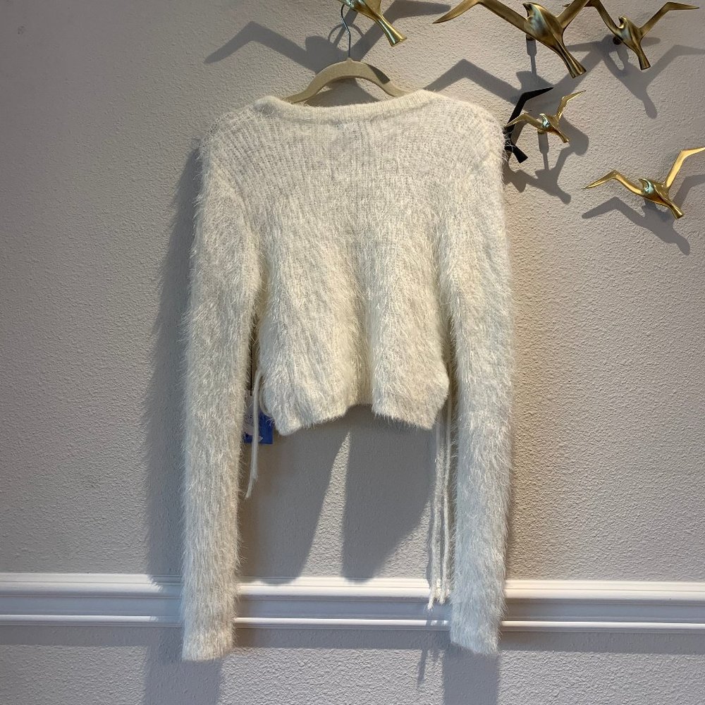New Condition - Majorelle Sweater in White - Picture 2 of 4